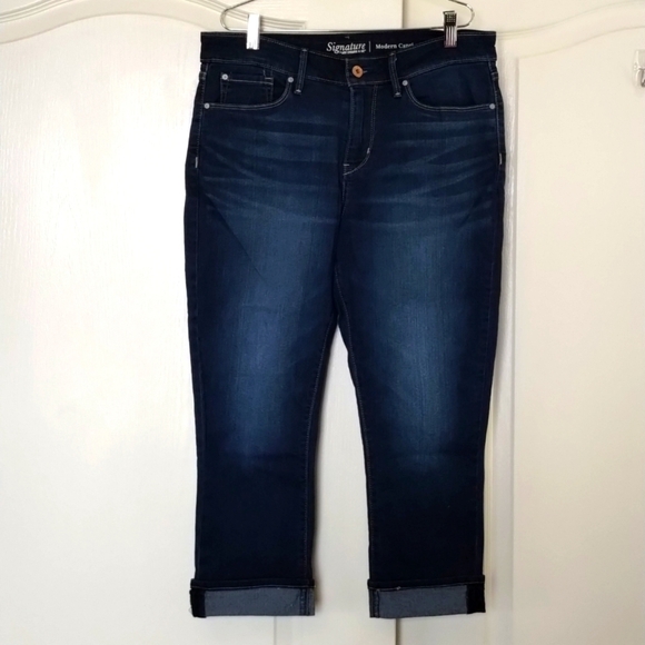 Signature Levi's Modern Capri denim jeans size 10 blue cuffed cropped short - Picture 1 of 12